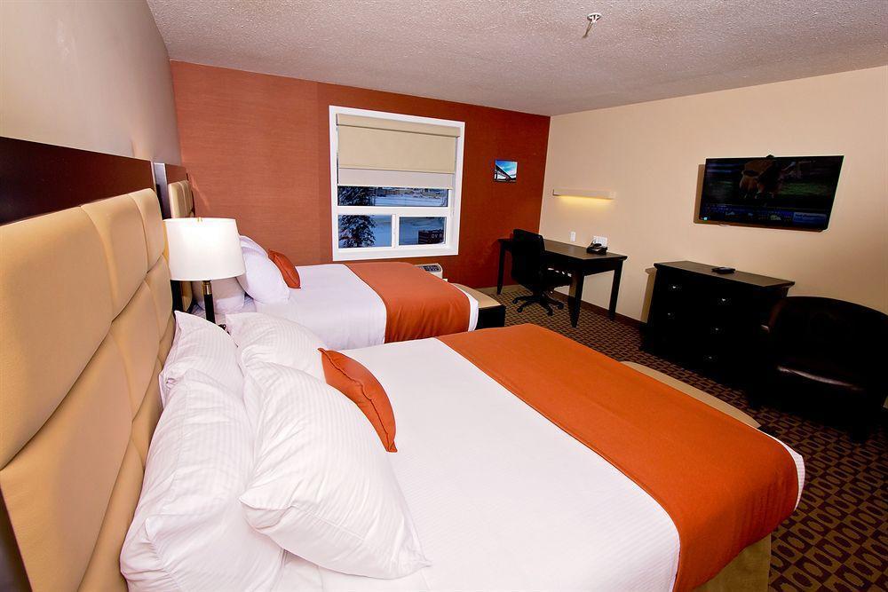 Service Plus Inns & Suites Drayton Valley Exterior photo