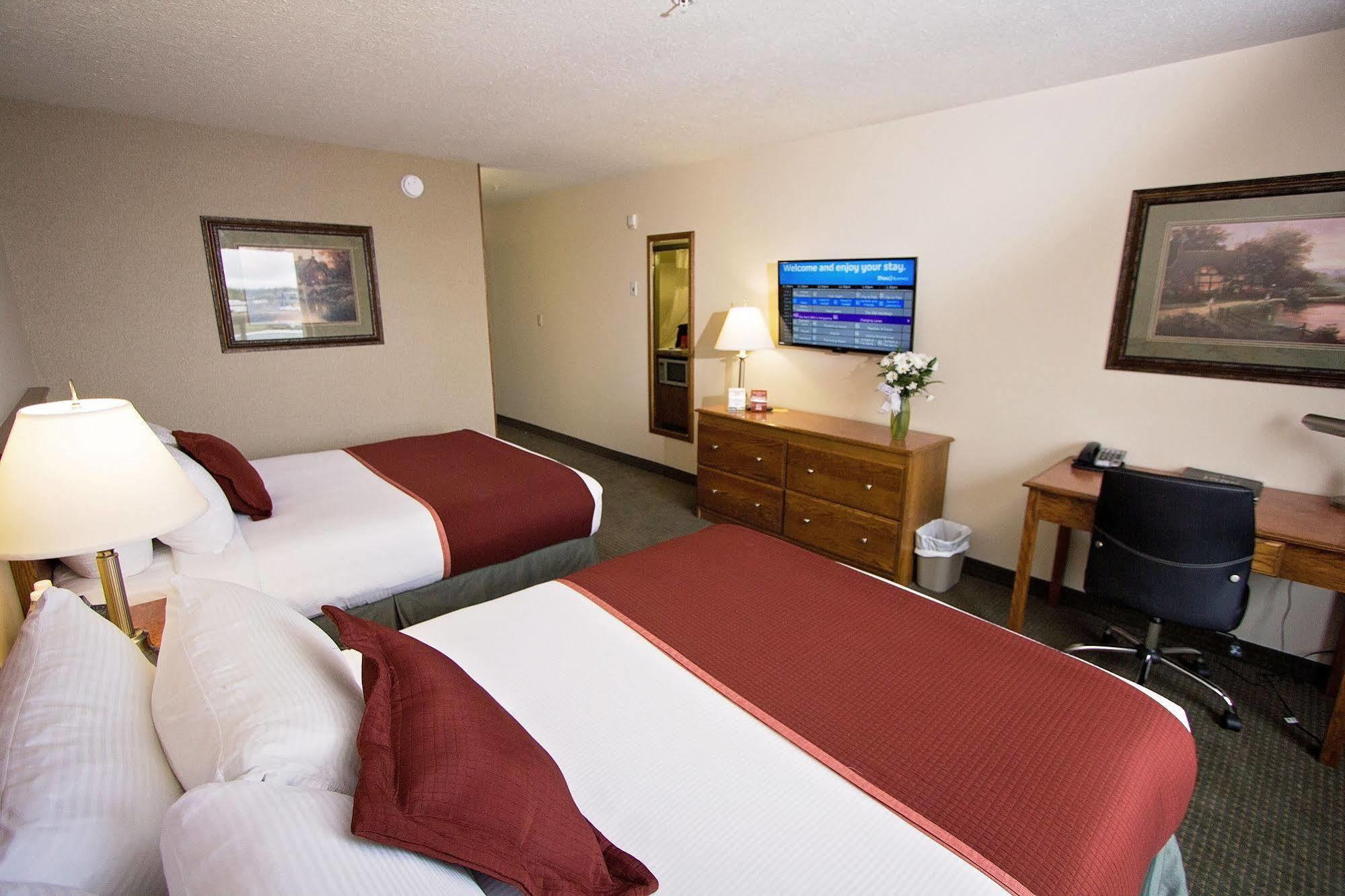 Service Plus Inns & Suites Drayton Valley Exterior photo